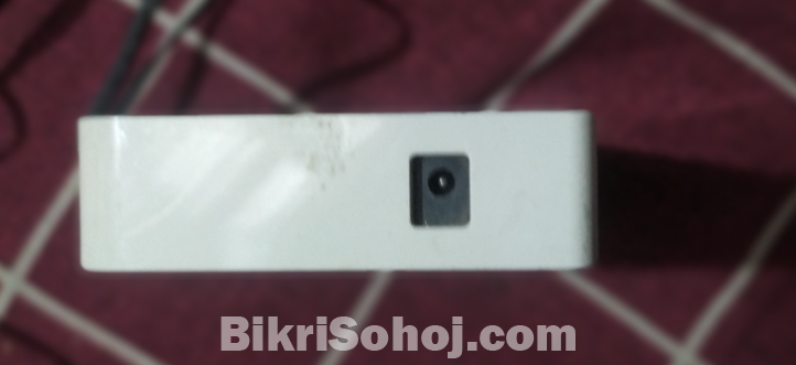 8 Port Network Switch (tp-link TL-SF1008D)